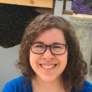 Fulbright Scholar Studies Bees in India
